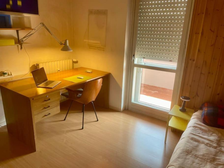 Апартаменты Attico Montiglio - Panorama-Wifi Collebeato Экстерьер фото