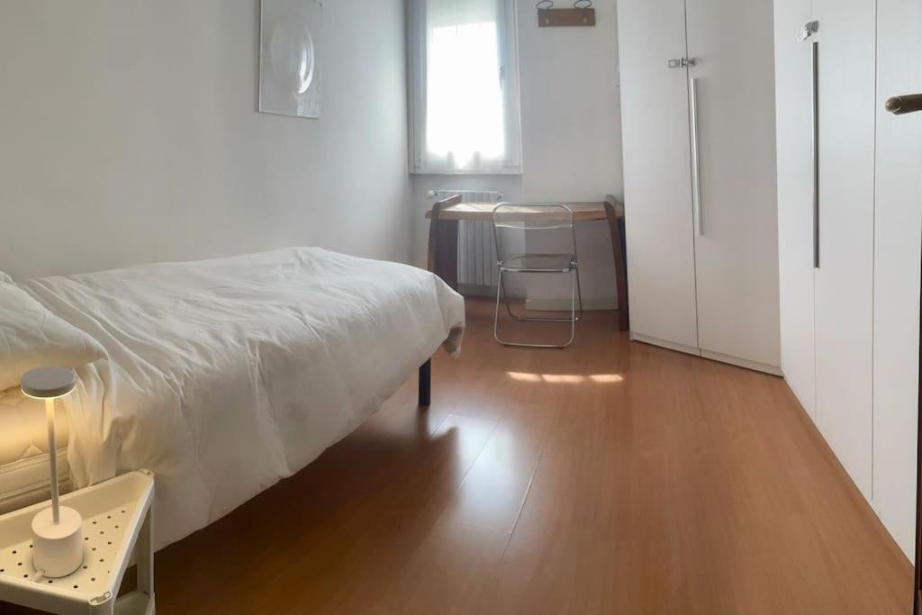 Апартаменты Attico Montiglio - Panorama-Wifi Collebeato Экстерьер фото